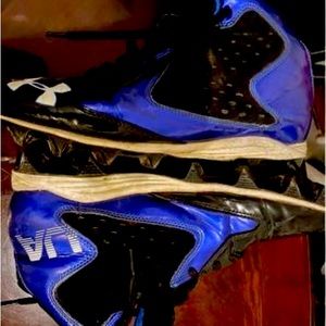 Mens football shoes
